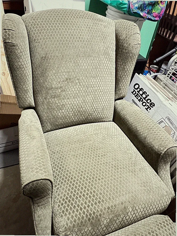 Gently Used Pair of Macy's Push back recliners $75/ea, diamond sage green